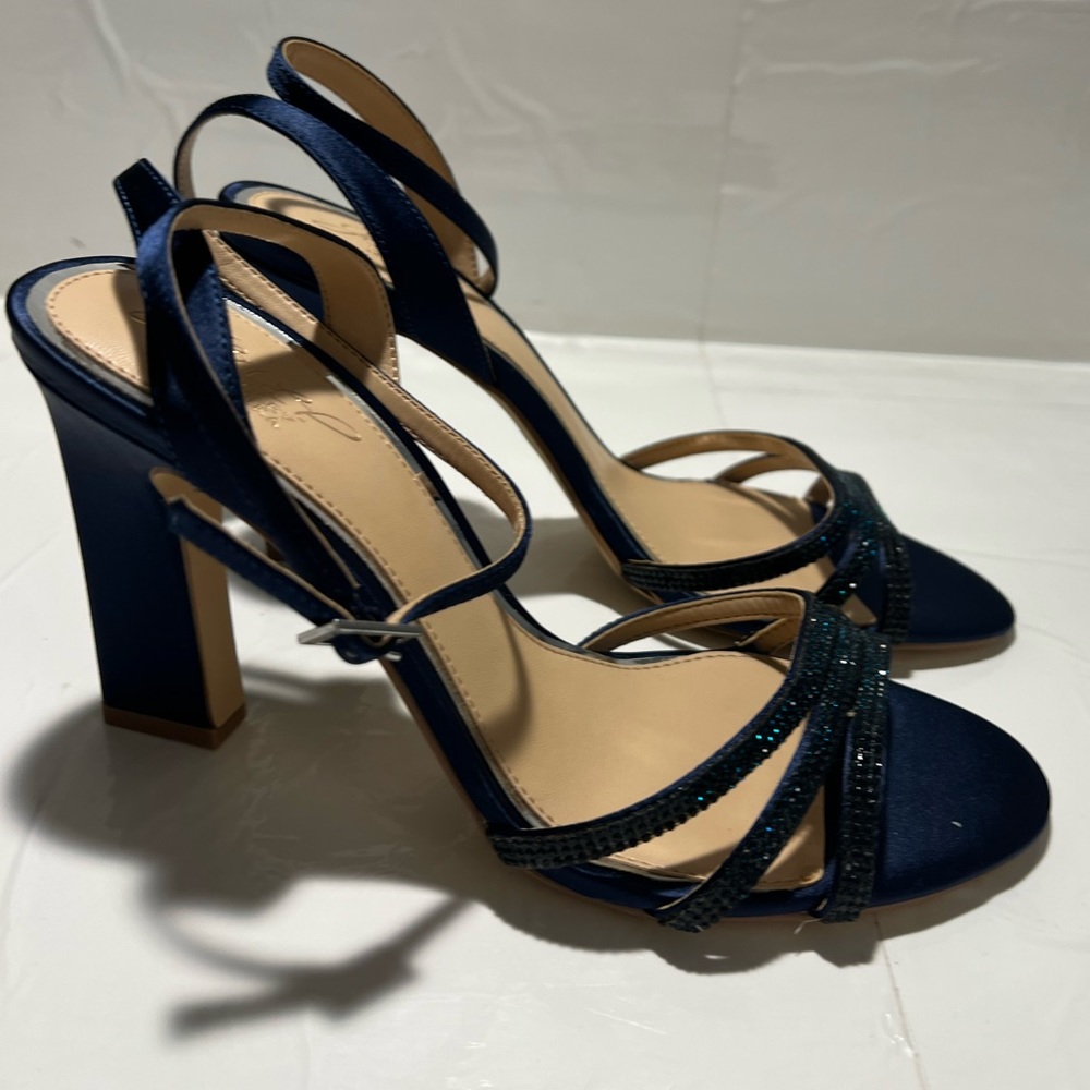 Navy Blue Ankle Wrap Around strap  Jewel Badgley Mischka heels size 8.5 NWOB